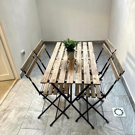 Holiday House Orlando Палермо Экстерьер фото
