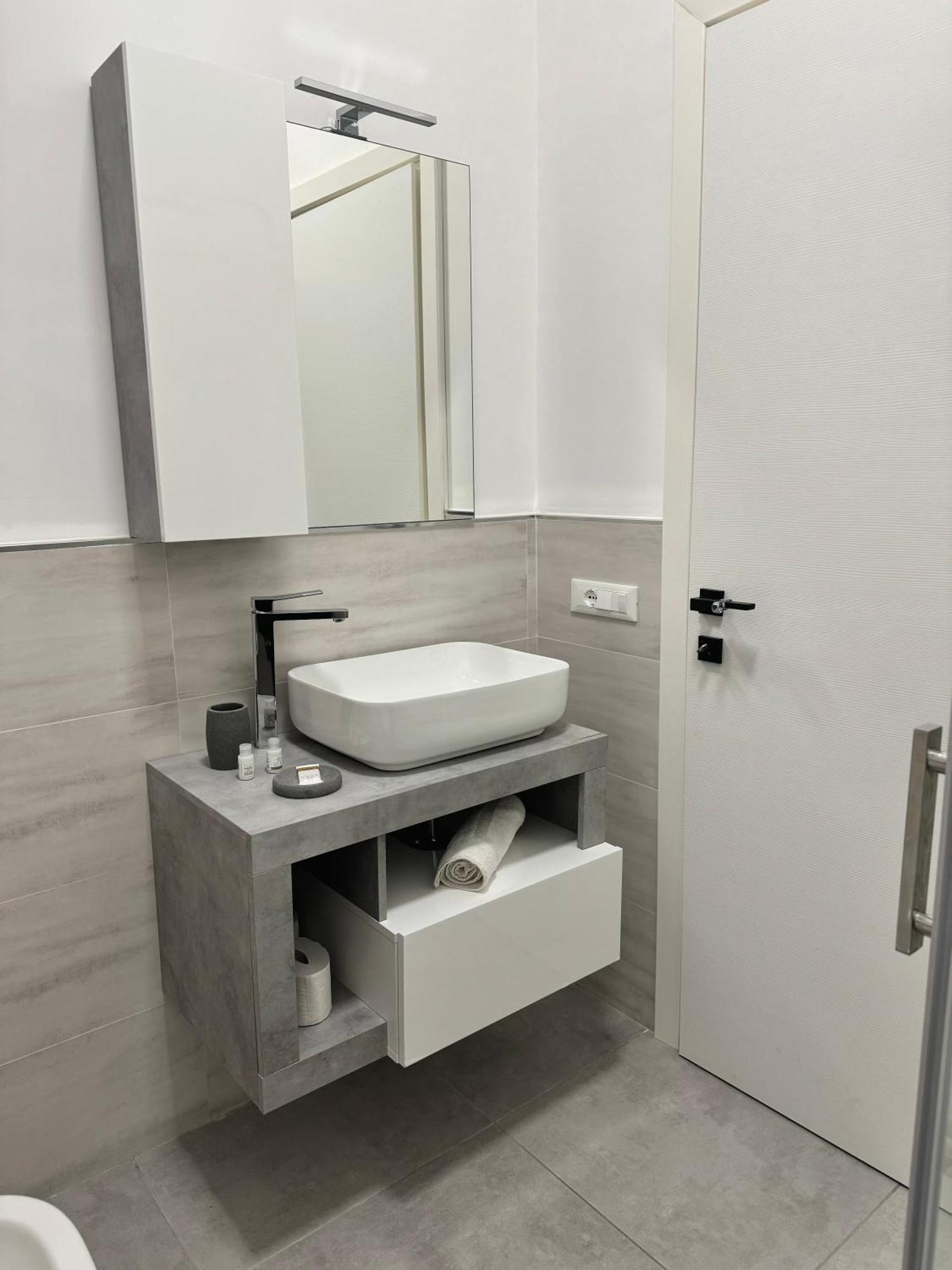 Holiday House Orlando Палермо Экстерьер фото